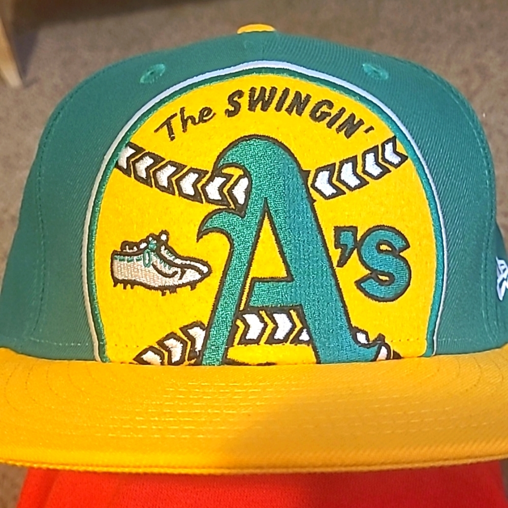 Oakland A's Cooperstown New Era  Heritage Series Fitted Hat